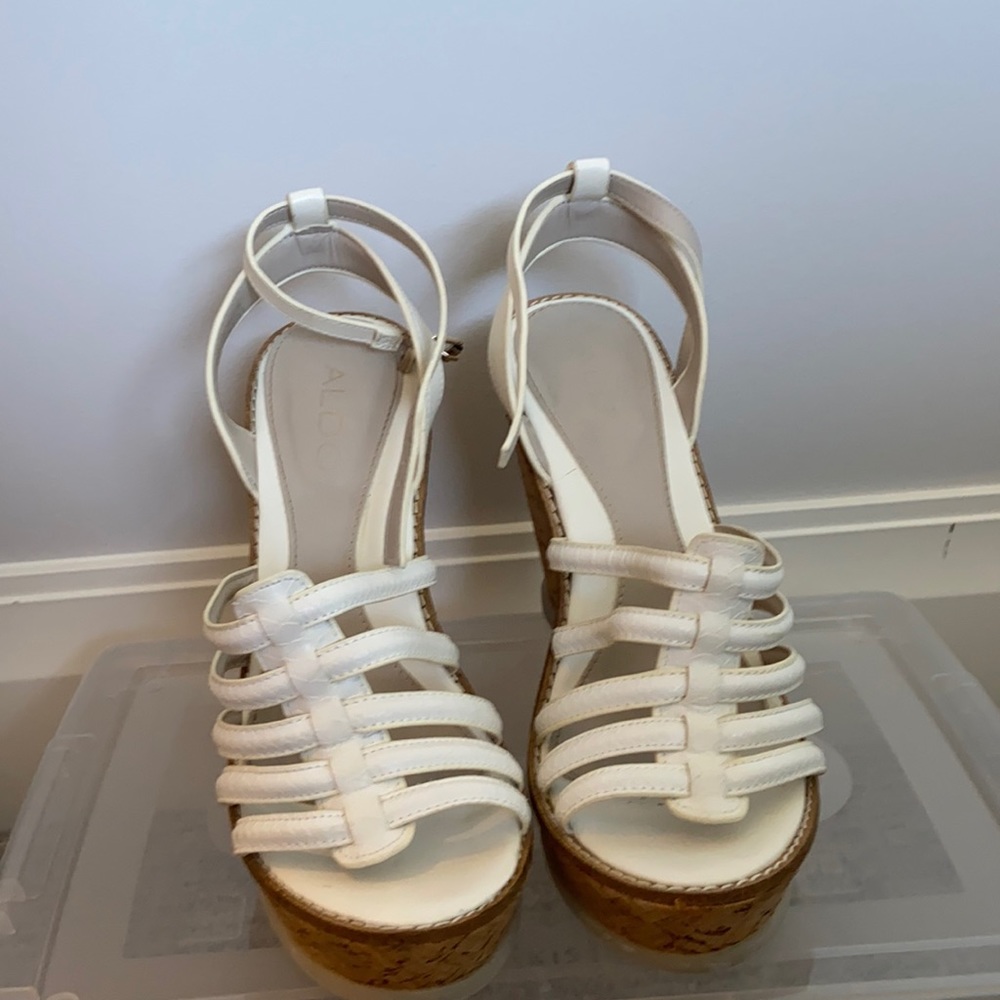 Aldo wedges